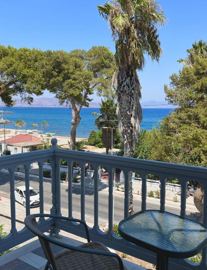 Theodorou Beach Hotel Apartments Psalidi  Exterior foto